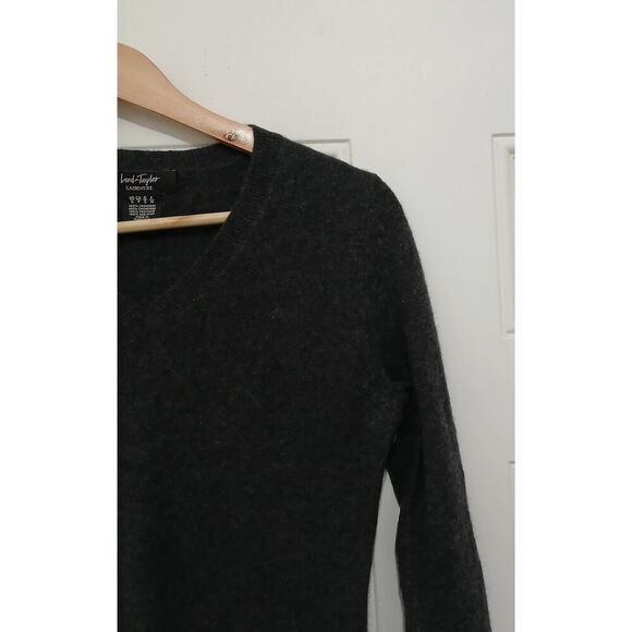 Lord and Taylor womens small 100% cashmere sweater lightweight charcoal gray - Picture 3 of 8